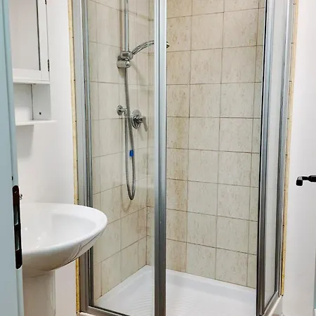 Hostmate - Residence Cardinal Del Monte - Appartamento 7