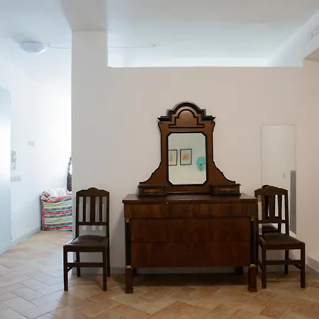 Apartament Hostmate - Cardinal Del Monte - Warm *